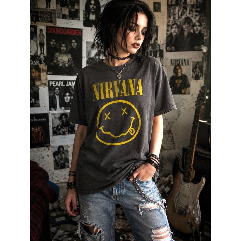 Nirvana Smiley Face T Shirt Gray Yellow Logo Grunge Rock Band Tee Mens XL -2328